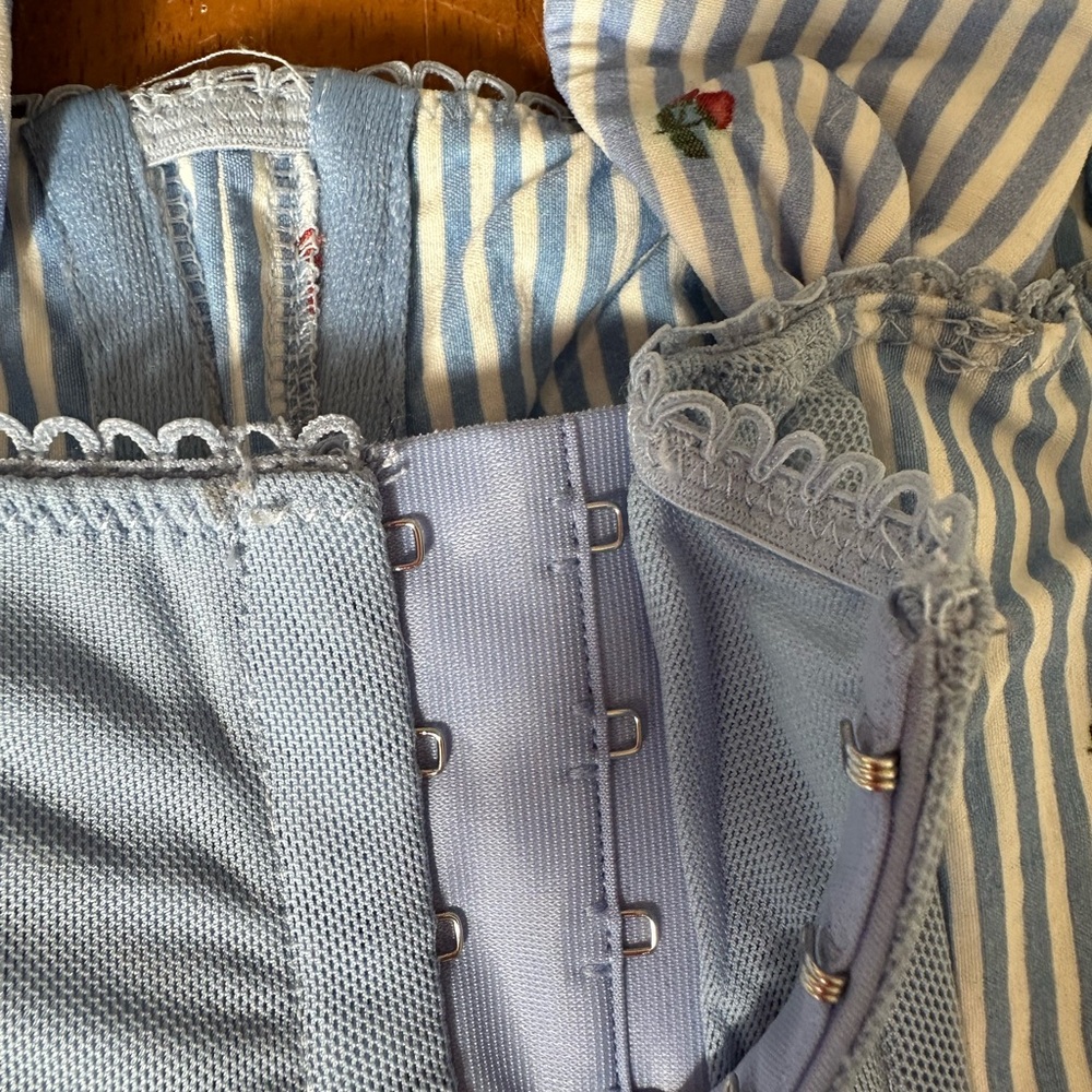 WEWOREWHAT
Striped Ruched Corset Top - Picture 6 of 6